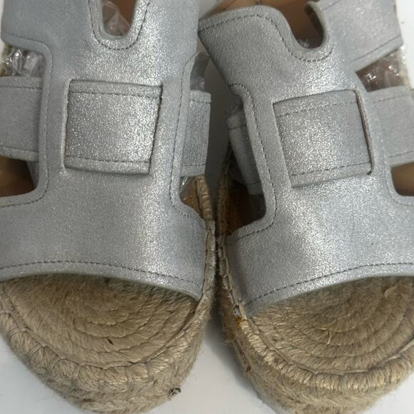 Mark Fisher Silver Open Espadrille Style 3” Raffia Wedge Size 8.5 M - Picture 2 of 11